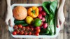 چگونه ماندگاری میوه ها و سبزیجات را در یخچال افزایش دهیم ؟