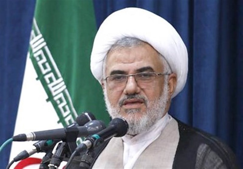 امام جمعه بندرعباس: مردم هرمزگان در بازسازی شبستان حرم مطهر حضرت زینب مشارکت خواهند کرد 