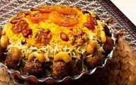  طرز تهیه گردو پلو با مرغ ریش‌ریش؛ شیک و مجلسی 